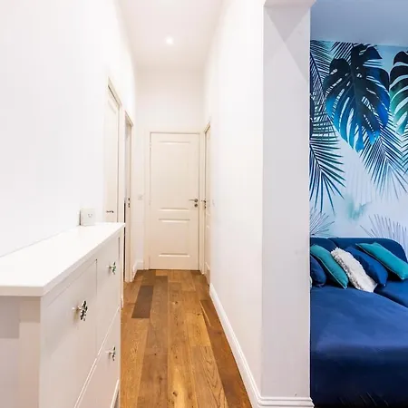 Chic 3br Oasis Near The Sea Ac 2 Terraces Apartment *